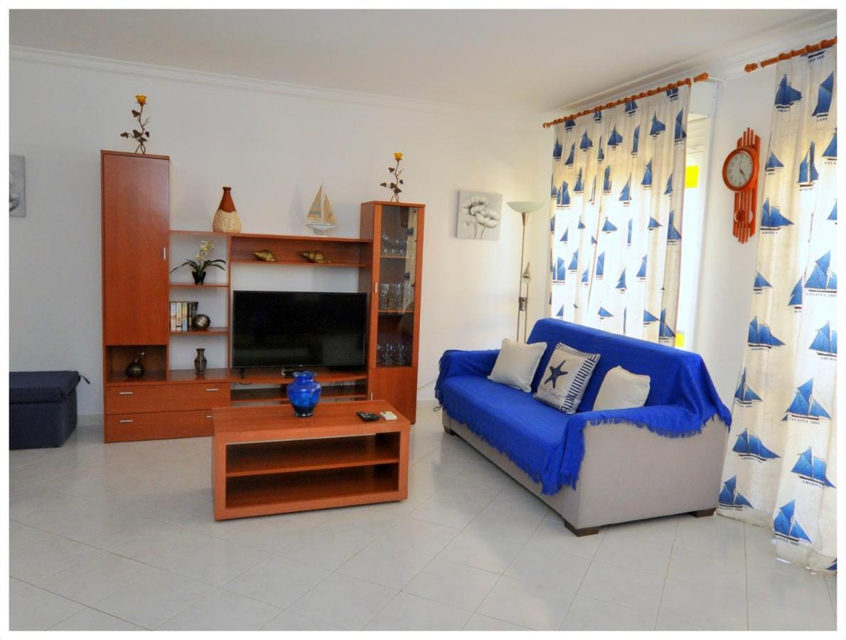 Apartamentos Capitolina Quarteira Eksteriør billede