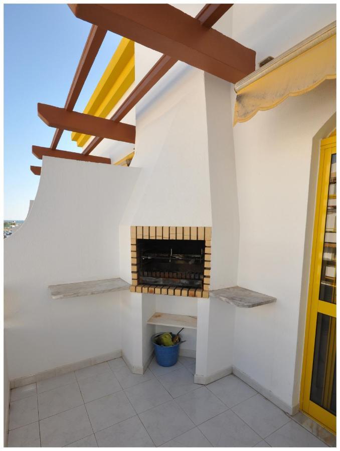 Apartamentos Capitolina Quarteira Eksteriør billede