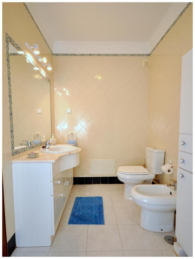 Apartamentos Capitolina Quarteira Eksteriør billede