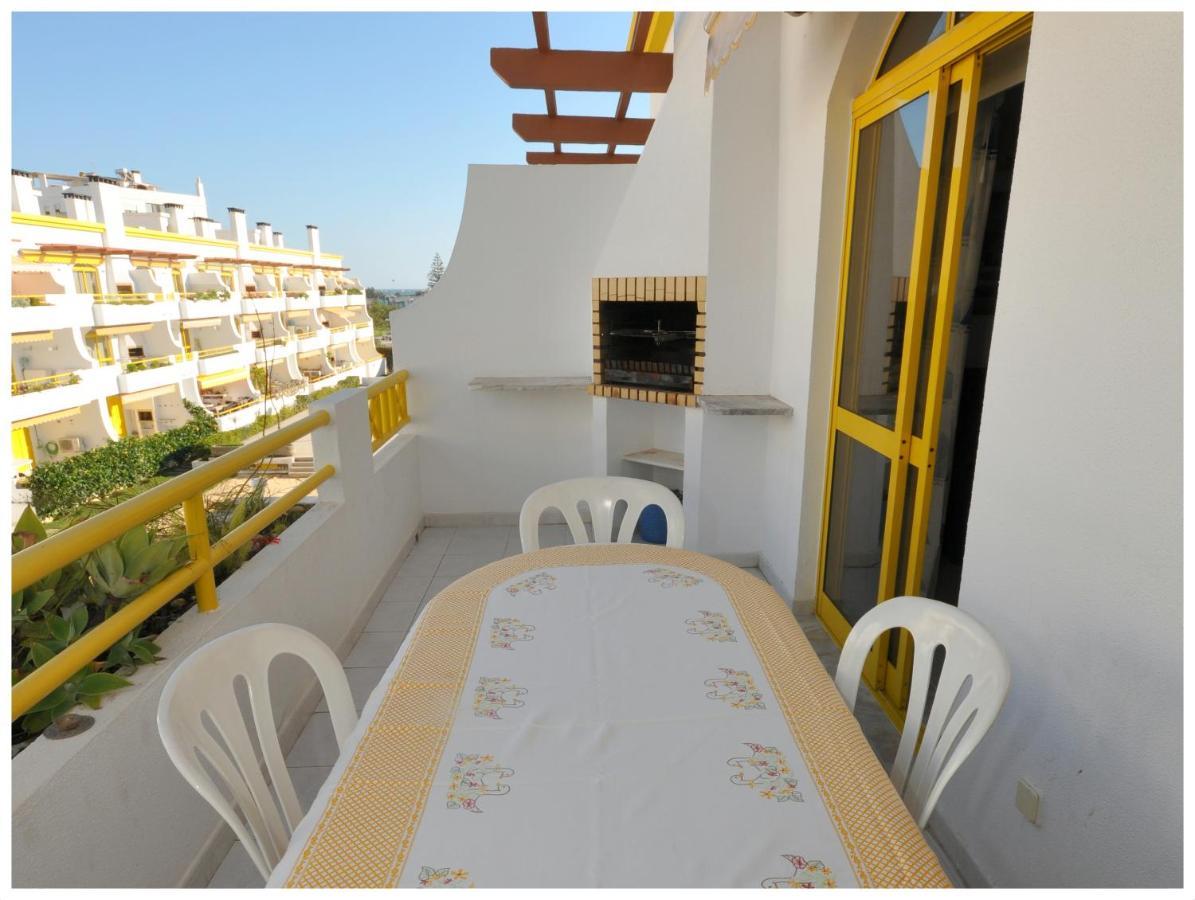 Apartamentos Capitolina Quarteira Eksteriør billede