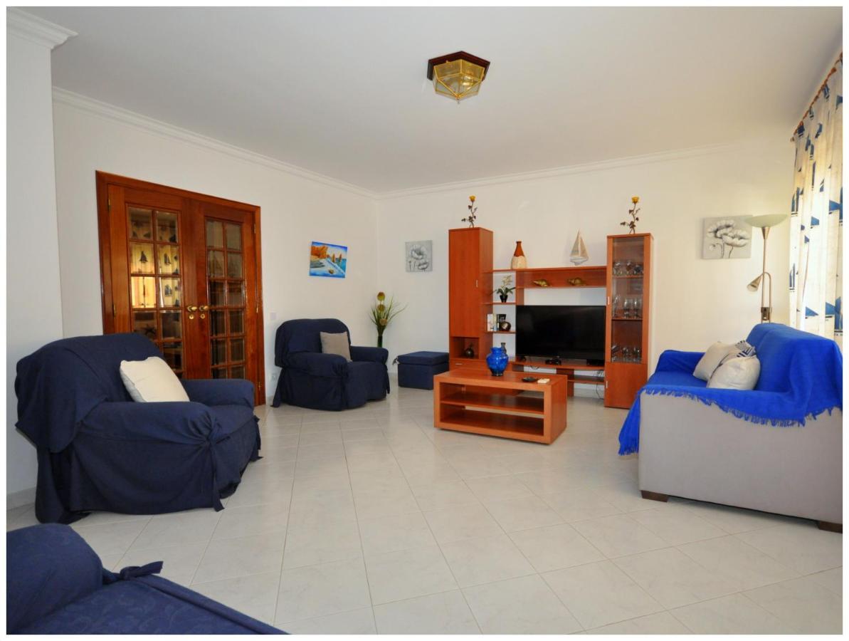 Apartamentos Capitolina Quarteira Eksteriør billede
