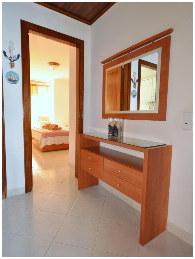 Apartamentos Capitolina Quarteira Eksteriør billede